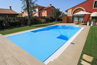 copertura-piscina-tapparella